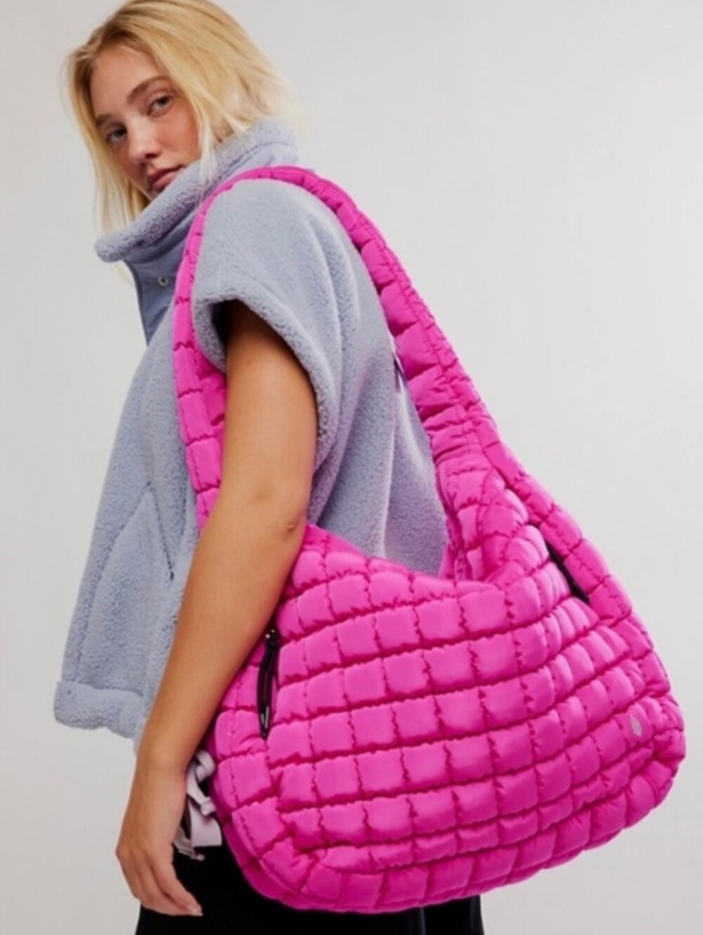 Free People FP Movement Quilted Carryall Bag NWT - Picture 2 of 11